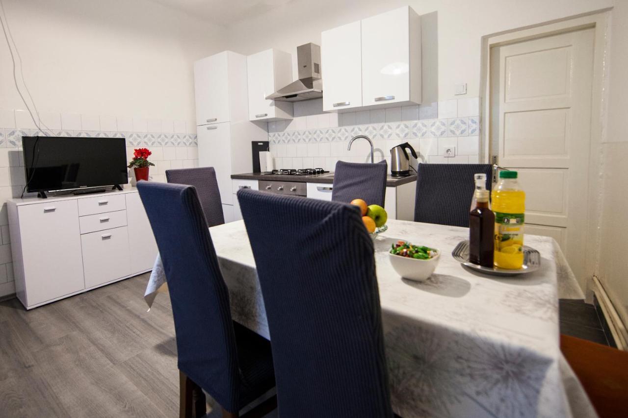 Apartman Kuća 150 Mala Subotica Dış mekan fotoğraf