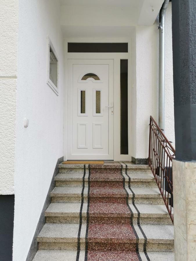 Apartman Kuća 150 Mala Subotica Dış mekan fotoğraf
